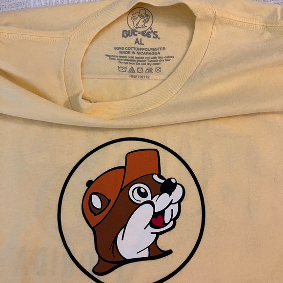Greetings from Buc-ee's Florida Adult Size L Large Beaver Graphic T Shirt Yellow - Picture 3 of 5